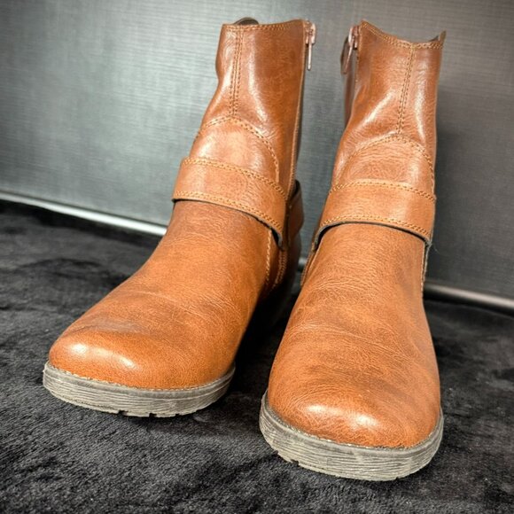 A2 by Aerosoles Brown Ankle Boots - Picture 6 of 12